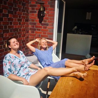 Nina Bott feet photo thumbnail