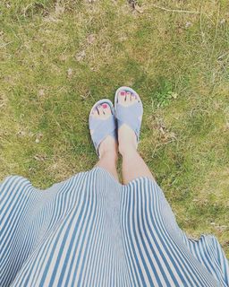 Nina Bott feet photo thumbnail