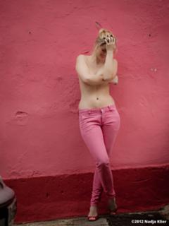Nina Bott feet photo thumbnail