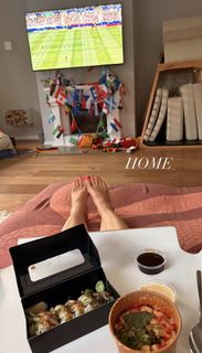 Nina Bott feet photo 6