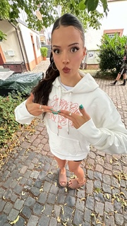 Nina Chuba feet photo 1