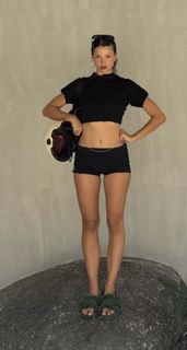 Nina Chuba feet photo 2