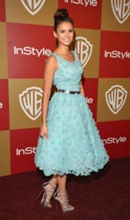 Nina Dobrev feet photo thumbnail