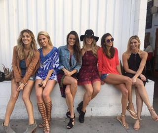 Nina Dobrev feet photo thumbnail