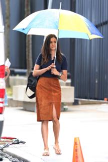 Nina Dobrev feet photo thumbnail