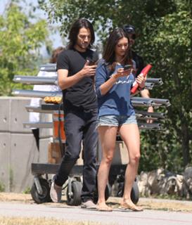 Nina Dobrev feet photo thumbnail