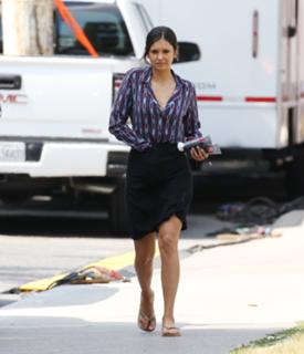 Nina Dobrev feet photo thumbnail