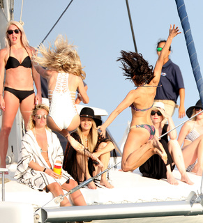 Nina Dobrev feet photo thumbnail