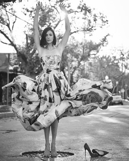 Nina Dobrev feet photo thumbnail