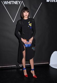 Nina Dobrev feet photo thumbnail