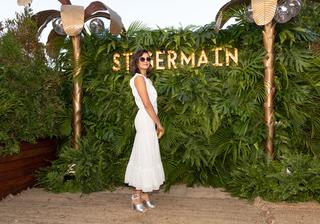 Nina Dobrev feet photo thumbnail