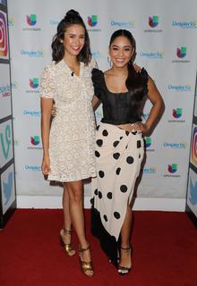 Nina Dobrev feet photo thumbnail