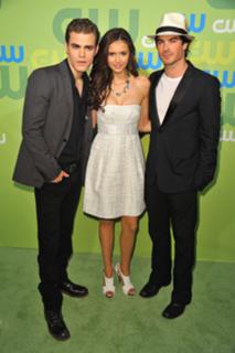 Nina Dobrev feet photo thumbnail