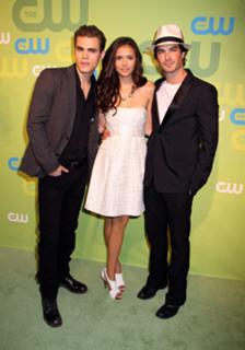 Nina Dobrev feet photo thumbnail