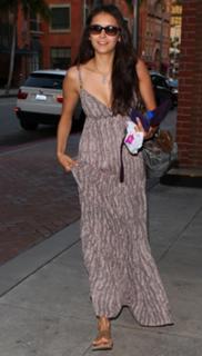 Nina Dobrev feet photo thumbnail