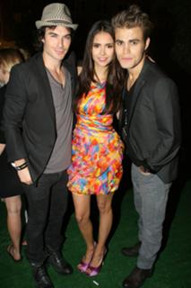 Nina Dobrev feet photo thumbnail