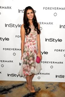 Nina Dobrev feet photo thumbnail