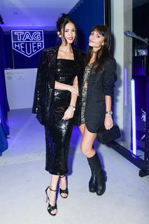 Nina Dobrev feet photo thumbnail