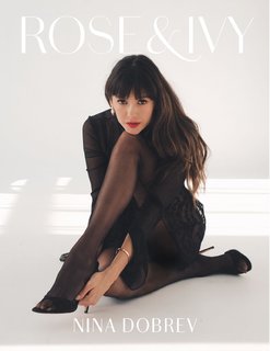 Nina Dobrev feet photo thumbnail