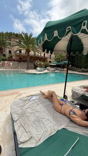 Nina Dobrev feet photo thumbnail