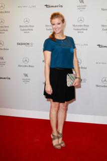 Nina Eichinger feet photo 19