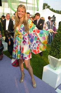 Nina Eichinger feet photo 3