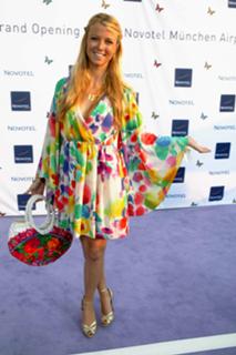 Nina Eichinger feet photo 6