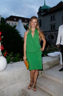 Nina Eichinger feet photo 5