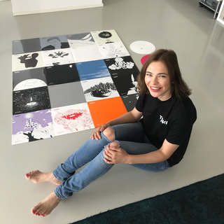 Nina Kraviz feet photo 1