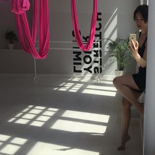 Nina Kraviz feet photo 2