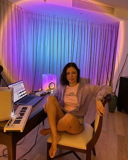 Nina Kraviz feet photo 14