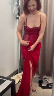 Nina Kraviz feet photo 1