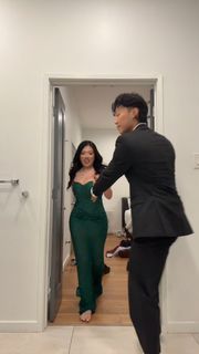 Nina Lin feet photo thumbnail