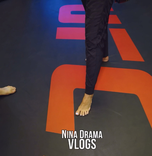 Nina Marie Daniele feet photo thumbnail