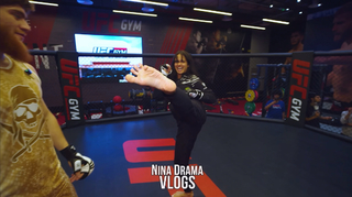 Nina Marie Daniele feet photo thumbnail