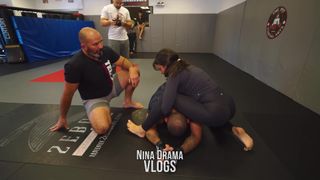 Nina Marie Daniele feet photo thumbnail
