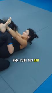 Nina Marie Daniele feet photo thumbnail