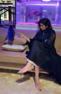 Nina Marie Daniele feet photo thumbnail