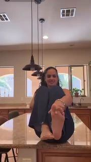 Nina Marie Daniele feet photo 7