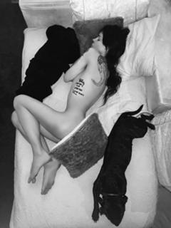 Nina Moric feet photo 15
