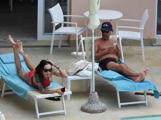 Nina Moric feet photo 17