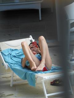 Nina Moric feet photo 15