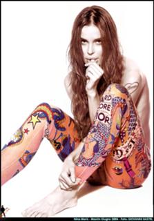 Nina Moric feet photo 6