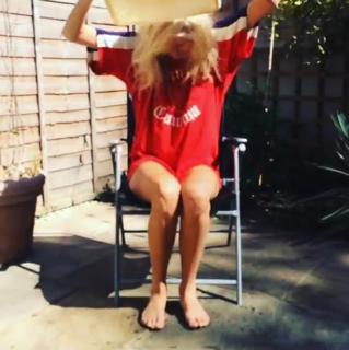 Nina Nesbitt feet photo 4