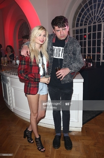 Nina Nesbitt feet photo 12