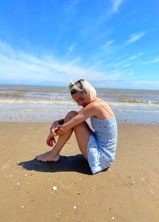 Nina Nesbitt feet photo 20