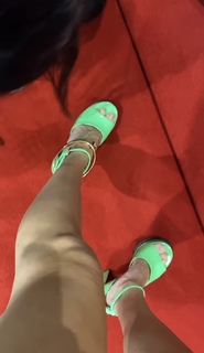 Nina Nesbitt feet photo 1