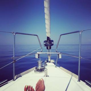 Nina Senicar feet photo thumbnail