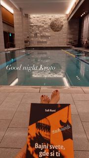 Nina Senicar feet photo thumbnail