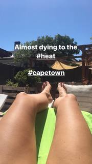 Nina V. Heinemann feet photo thumbnail